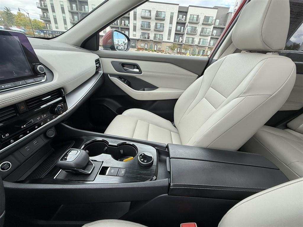 Nissan Rogue AWD SV 2023