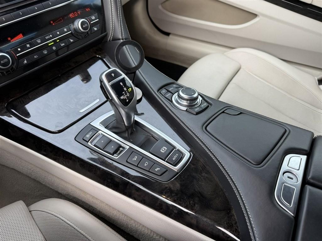 BMW 6 Series 2dr Cpe 650i xDrive 2012
