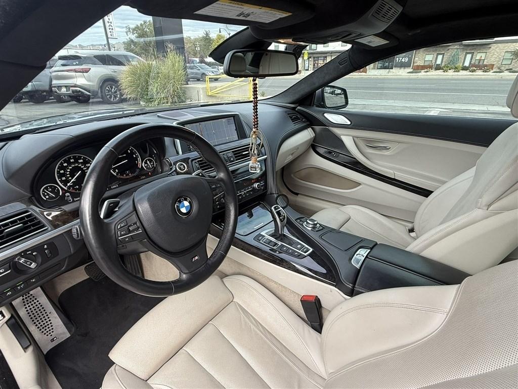 BMW 6 Series 2dr Cpe 650i xDrive 2012