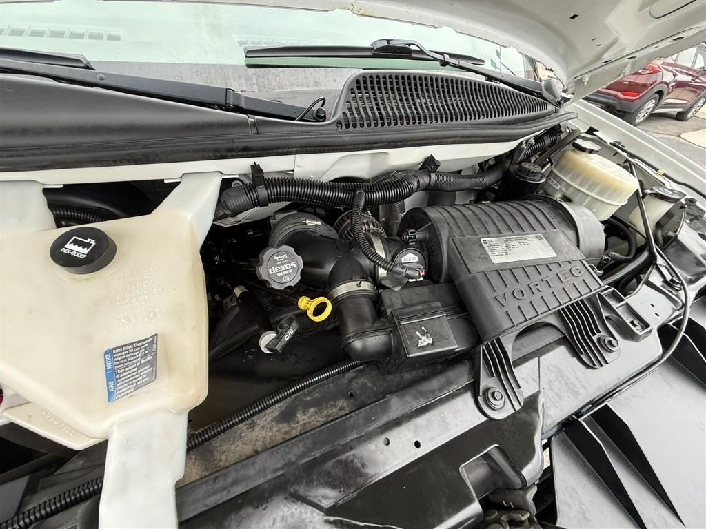 Chevrolet Express Cargo Van RWD 2500 135" 2015
