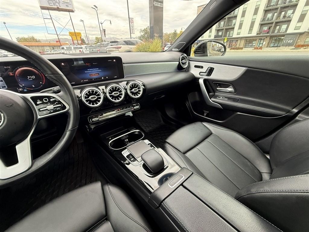 Mercedes-Benz A-Class A 220 4MATIC Sedan 2019