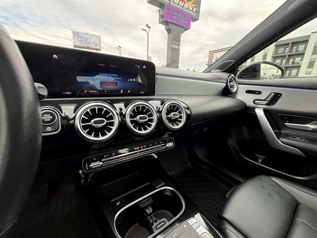 Mercedes-Benz A-Class A 220 4MATIC Sedan 2019