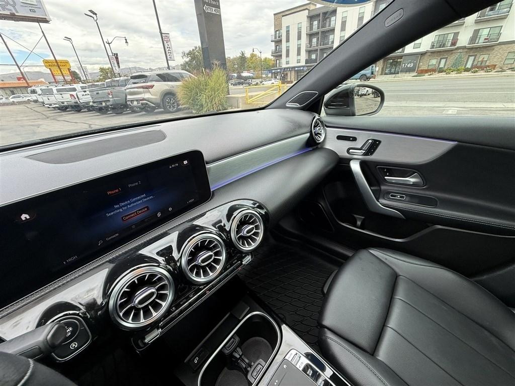 Mercedes-Benz A-Class A 220 4MATIC Sedan 2019