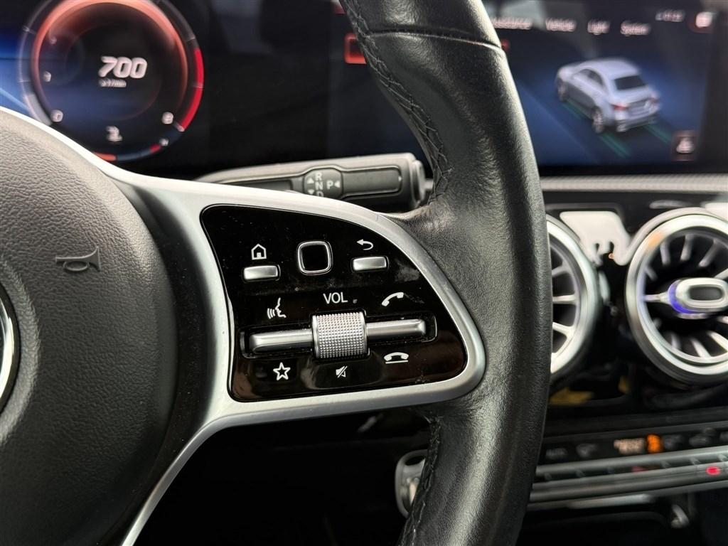 Mercedes-Benz A-Class A 220 4MATIC Sedan 2019
