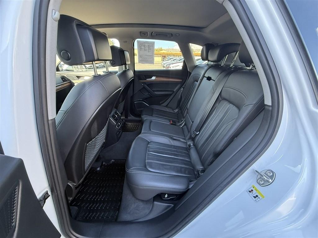Audi Q5 S line Premium Plus 45 TFSI quattro 2022