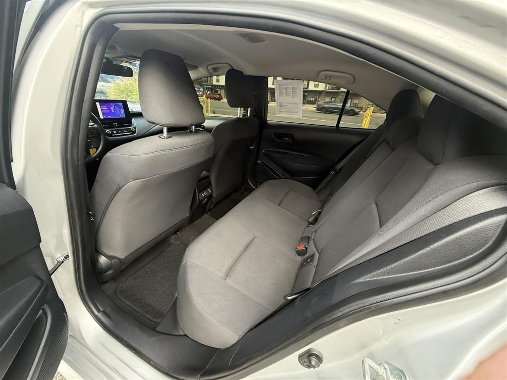 Toyota Corolla LE CVT (Natl) 2023