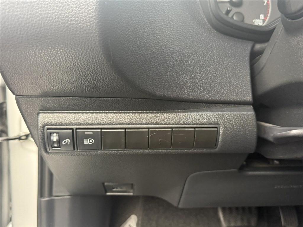 Toyota Corolla LE CVT (Natl) 2023