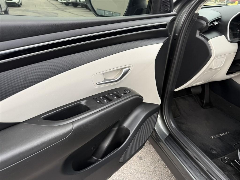 Hyundai Tucson SE AWD *Ltd Avail* 2022
