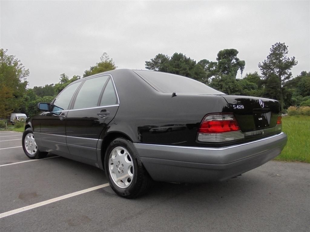 Mercedes-Benz S Class S420V 4D Sedan 1995