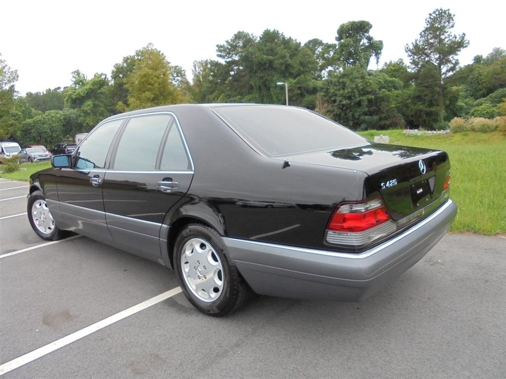 Mercedes-Benz S Class S420V 4D Sedan 1995