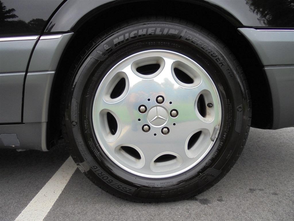 Mercedes-Benz S Class S420V 4D Sedan 1995