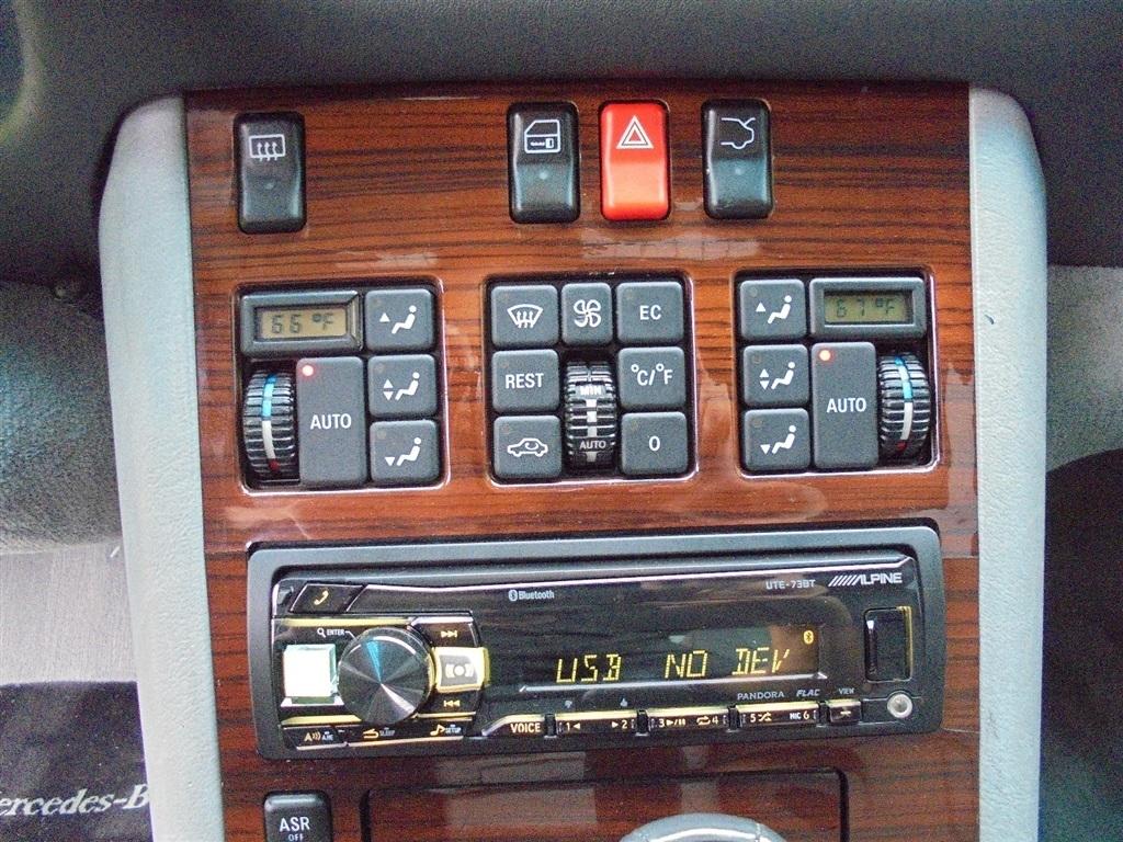 Mercedes-Benz S Class S420V 4D Sedan 1995