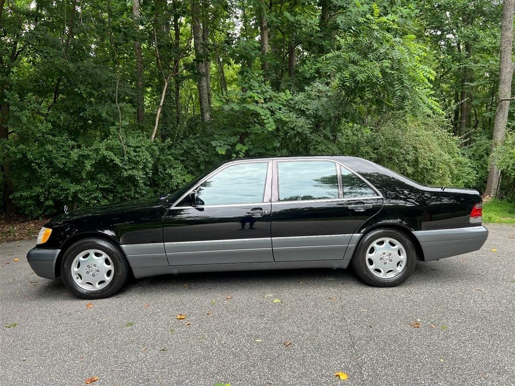 Mercedes-Benz S Class S420V 4D Sedan 1995