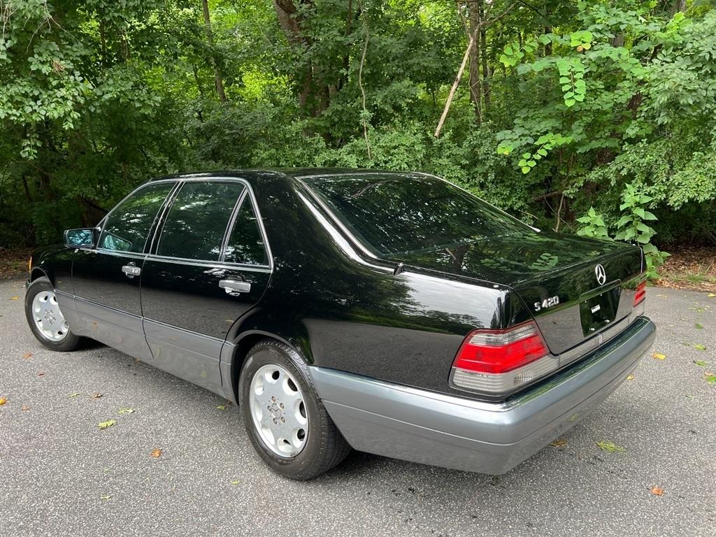 Mercedes-Benz S Class S420V 4D Sedan 1995