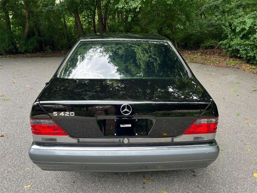 Mercedes-Benz S Class S420V 4D Sedan 1995