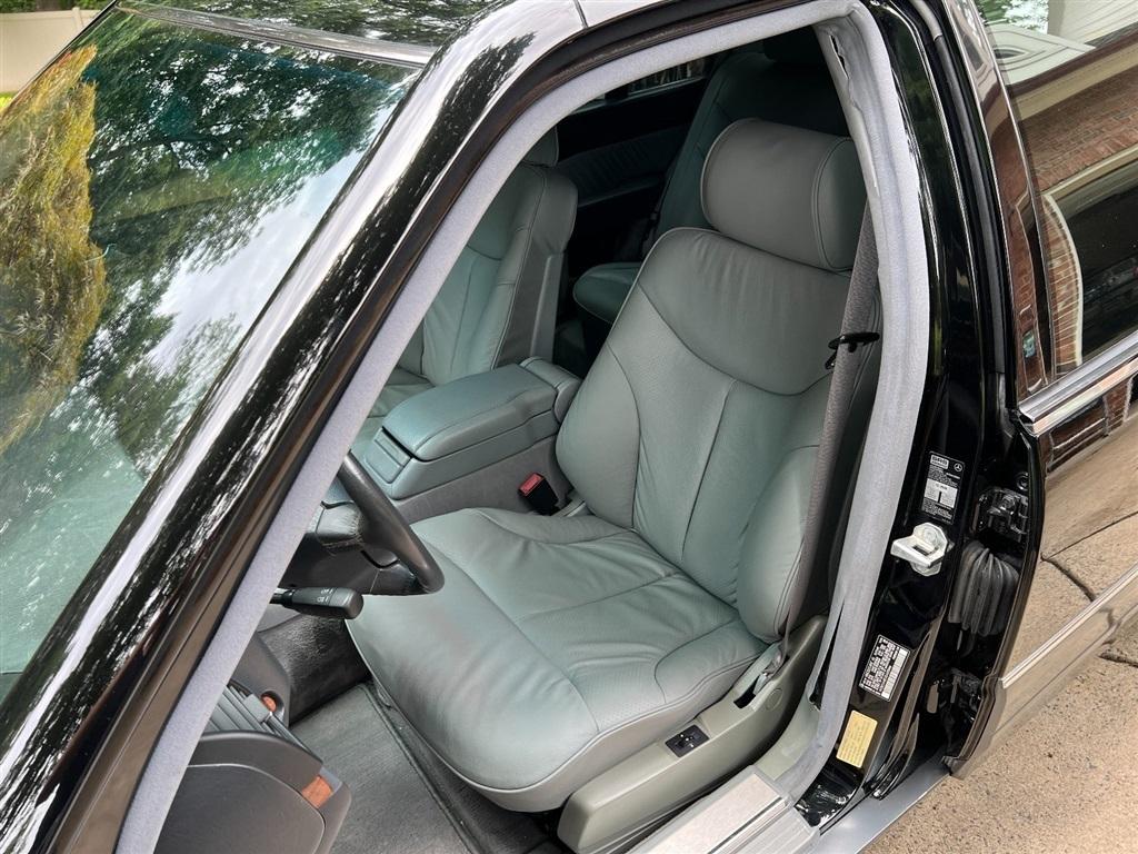 Mercedes-Benz S Class S420V 4D Sedan 1995