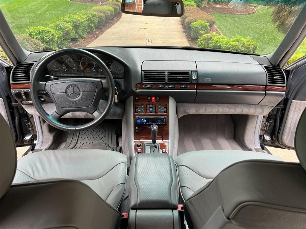 Mercedes-Benz S Class S420V 4D Sedan 1995