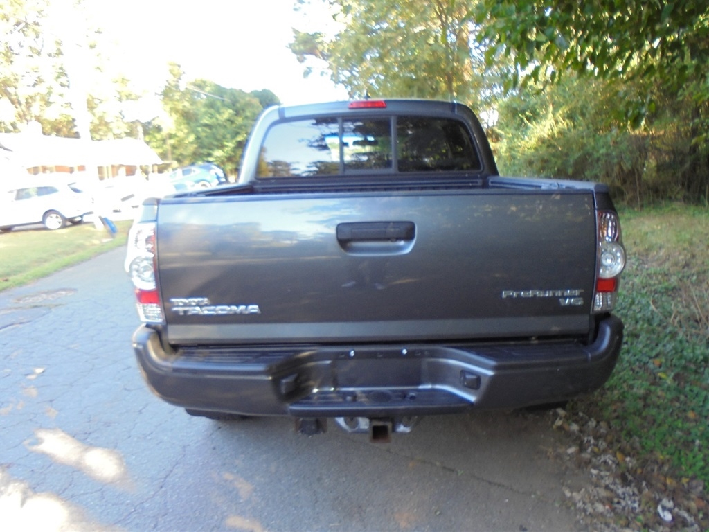 2014 Toyota Tacoma Double Cab V6 PreRunner photo 4