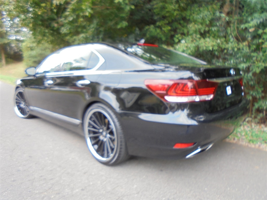 Lexus LS 460 4dr Sdn AWD 2013 Lexus LS 460 4dr Sdn AWD 2013