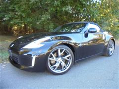 2017 Nissan 370Z  2017 Nissan 370Z