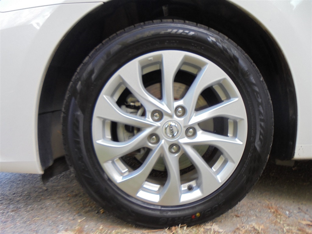 Nissan Sentra SV CVT 2019 Nissan Sentra SV CVT 2019