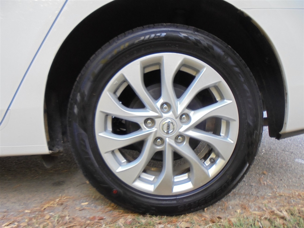 Nissan Sentra SV CVT 2019 Nissan Sentra SV CVT 2019