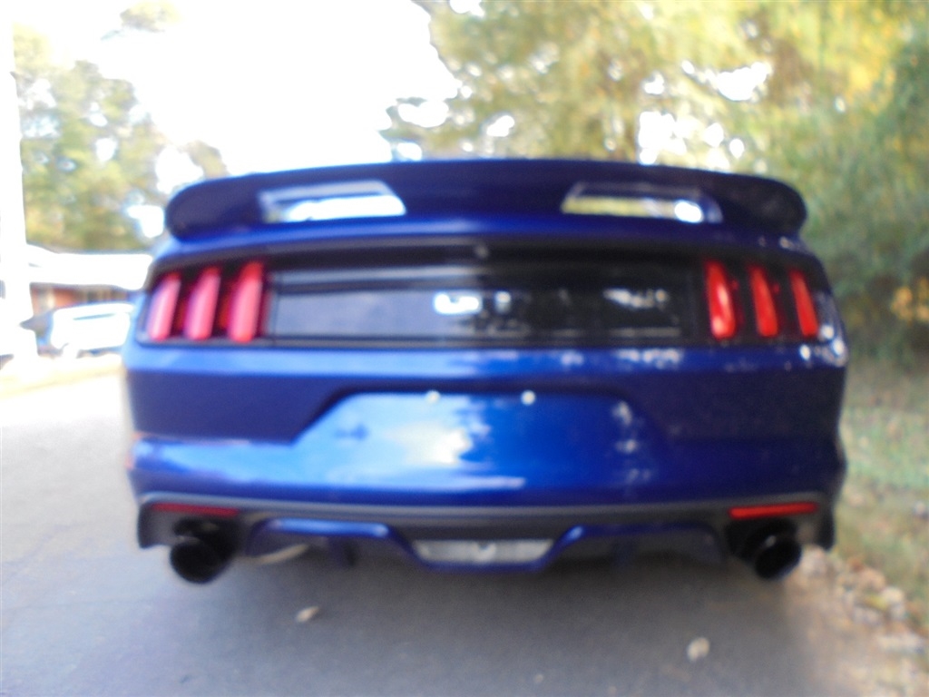 Ford Mustang 2dr Fastback GT Premium 2016 Ford Mustang 2dr Fastback GT Premium 2016