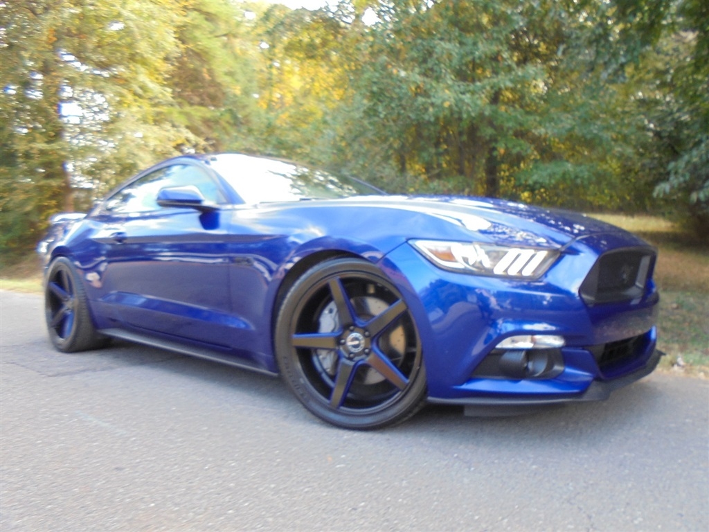 Ford Mustang 2dr Fastback GT Premium 2016 Ford Mustang 2dr Fastback GT Premium 2016