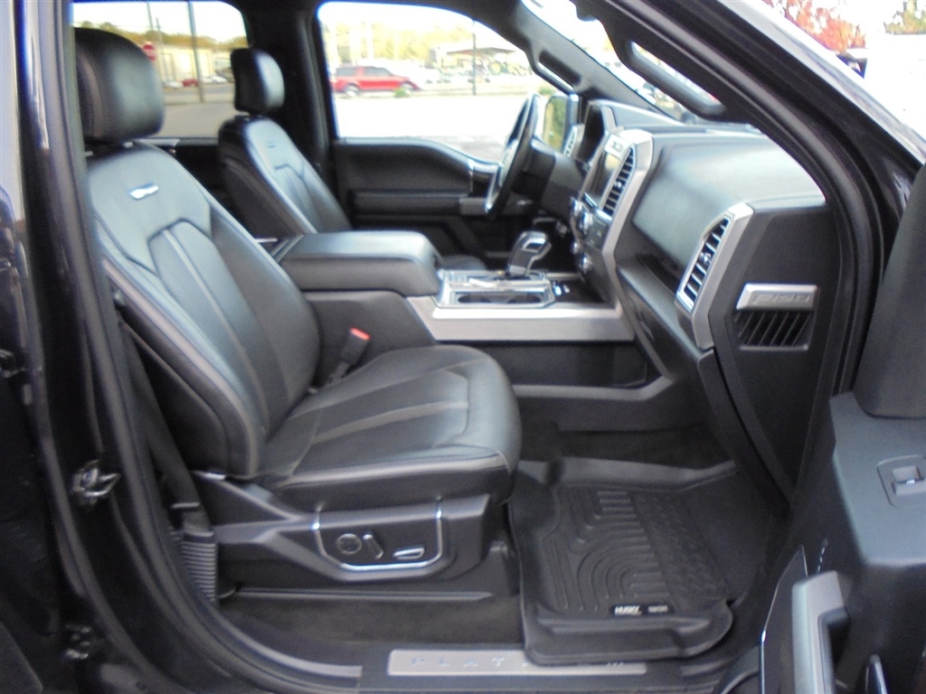 Ford F-150 4WD SuperCrew 145" Platinum 2015 Ford F-150 4WD SuperCrew 145" Platinum 2015