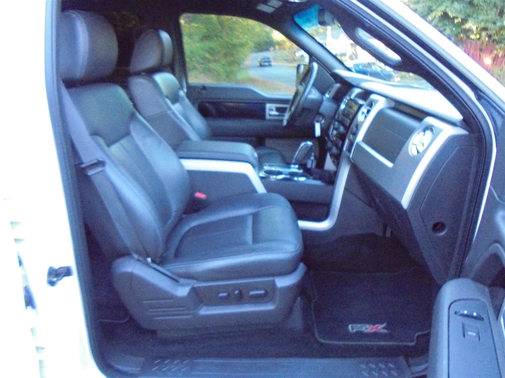 Ford F-150 2WD SuperCrew 145" FX2 2011 Ford F-150 2WD SuperCrew 145" FX2 2011