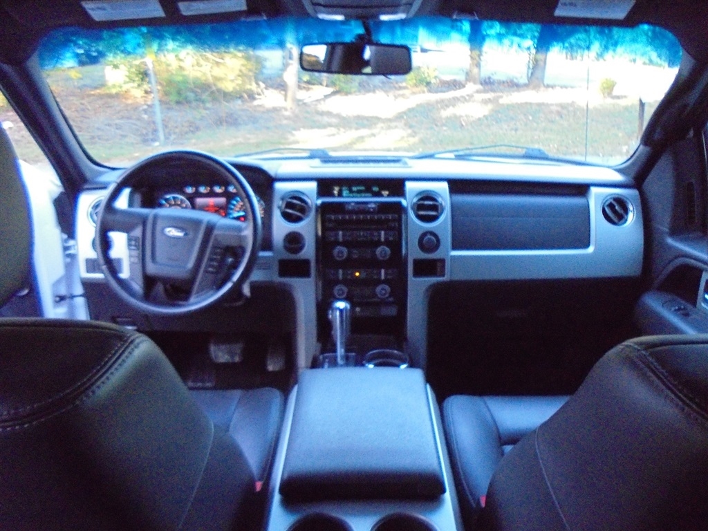 Ford F-150 2WD SuperCrew 145" FX2 2011 Ford F-150 2WD SuperCrew 145" FX2 2011