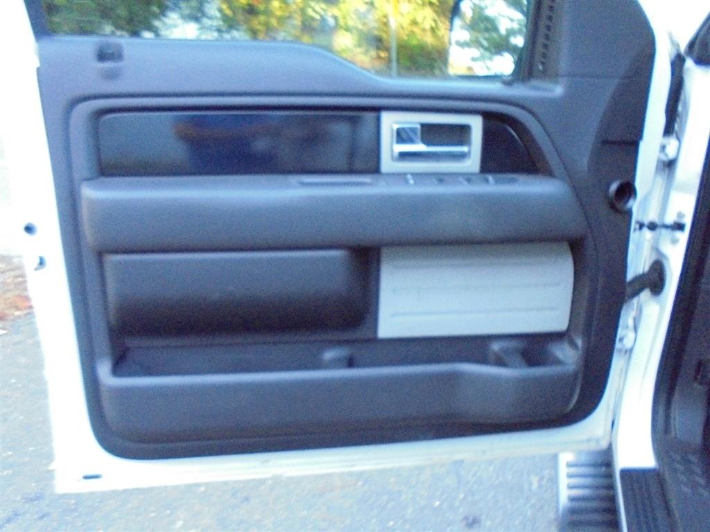 Ford F-150 2WD SuperCrew 145" FX2 2011