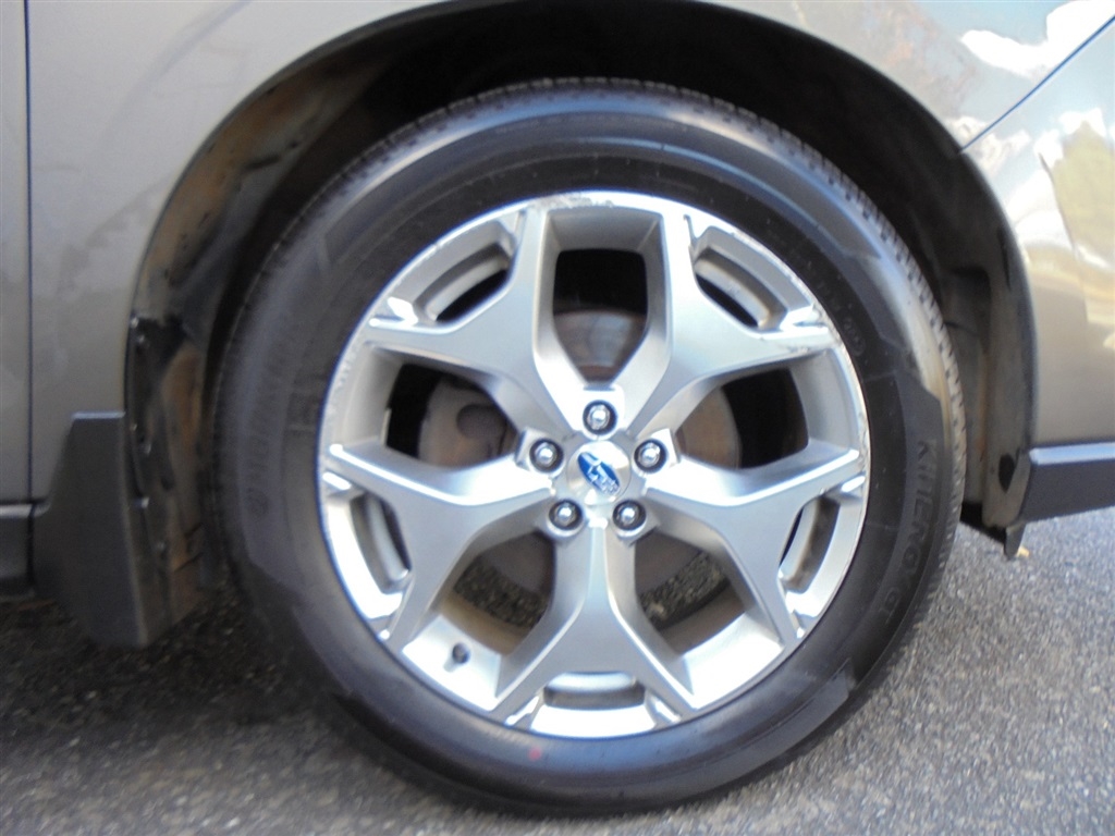 Subaru Forester 2.5i Touring CVT 2018 Subaru Forester 2.5i Touring CVT 2018