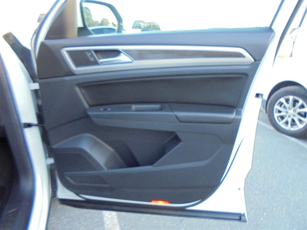 Volkswagen Atlas 3.6L V6 SEL 4MOTION 2018