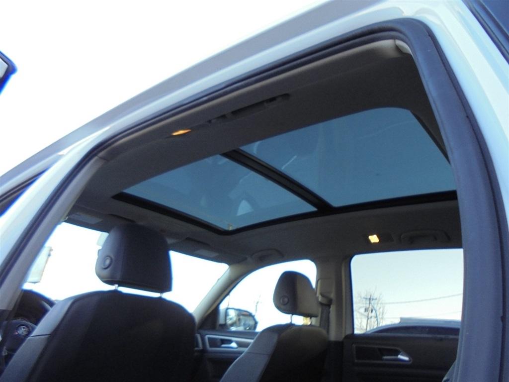 Volkswagen Atlas 3.6L V6 SEL 4MOTION 2018