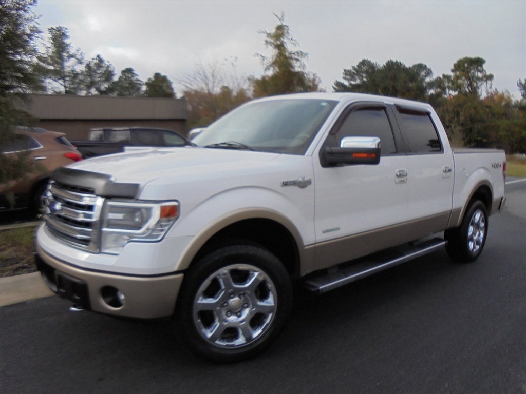 2013 Ford F-150 4WD SuperCrew 145" King Ranch