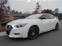 2017 Nissan Maxima 