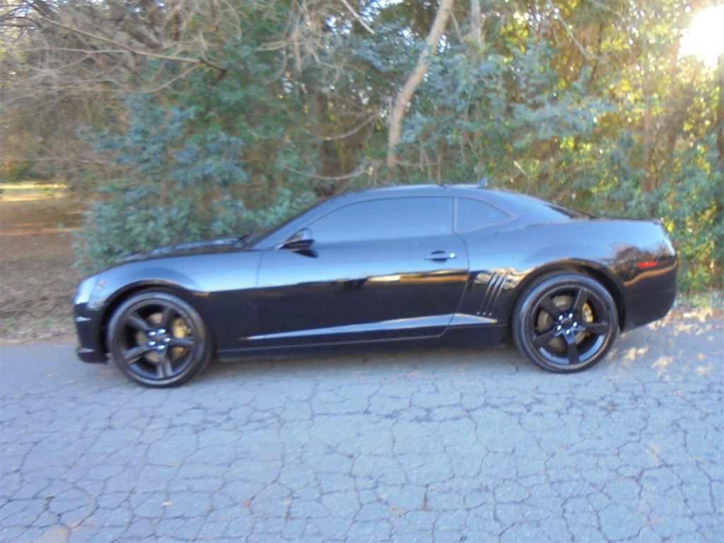 Chevrolet Camaro 2dr Cpe 2SS 2012