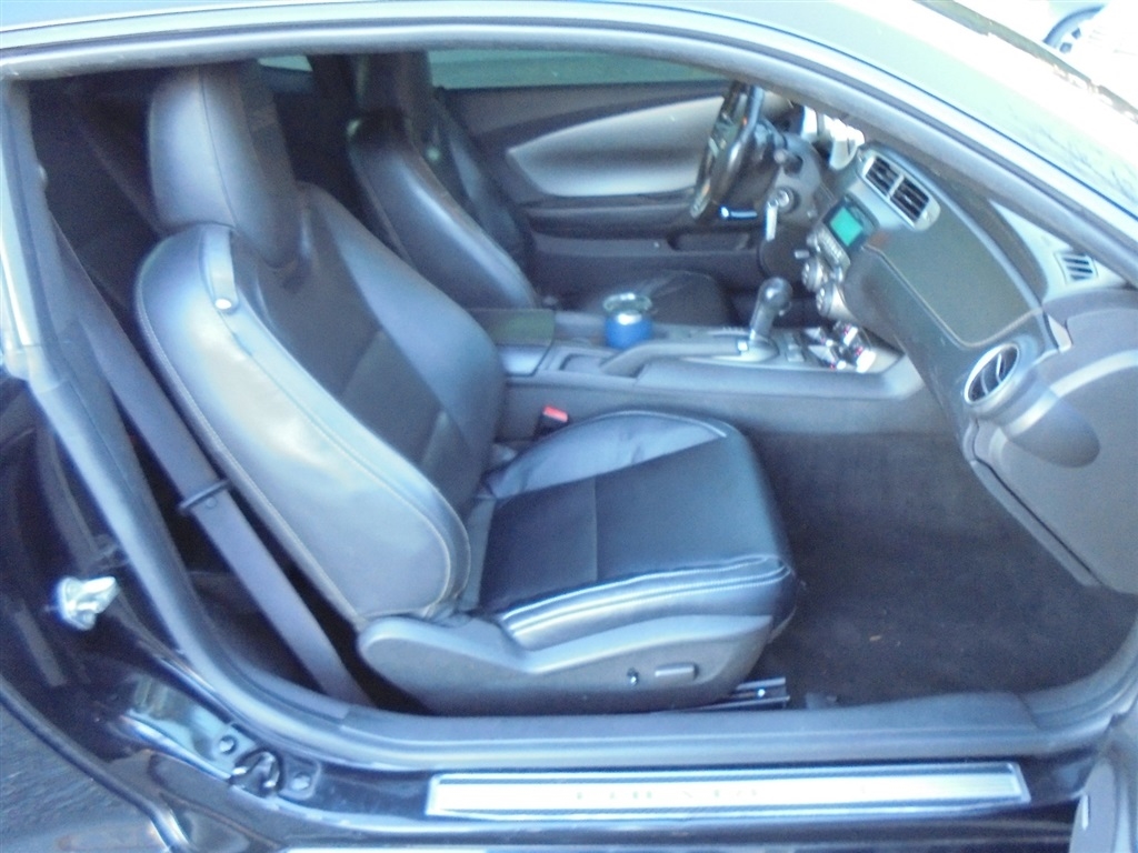 Chevrolet Camaro 2dr Cpe 2SS 2012