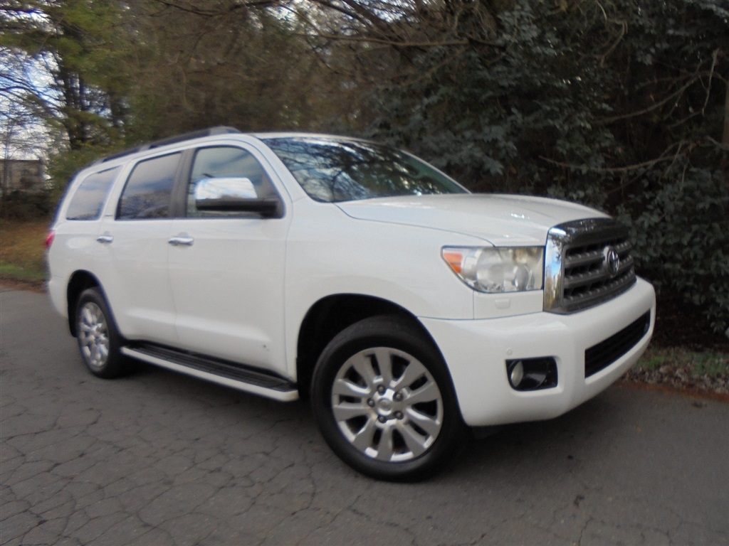 Toyota Sequoia RWD 5.7L Platinum (Natl) 2012