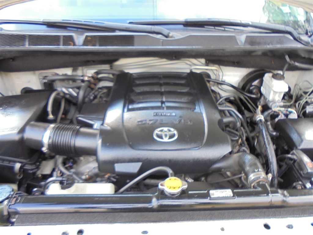 Toyota Sequoia RWD 5.7L Platinum (Natl) 2012