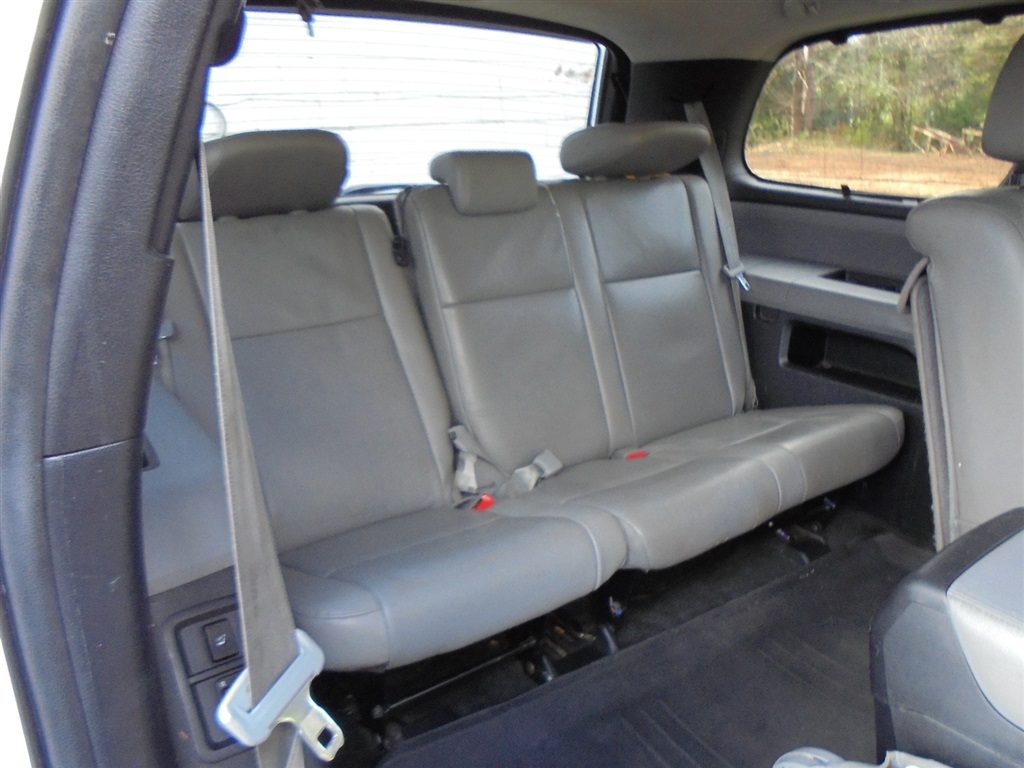 Toyota Sequoia RWD 5.7L Platinum (Natl) 2012