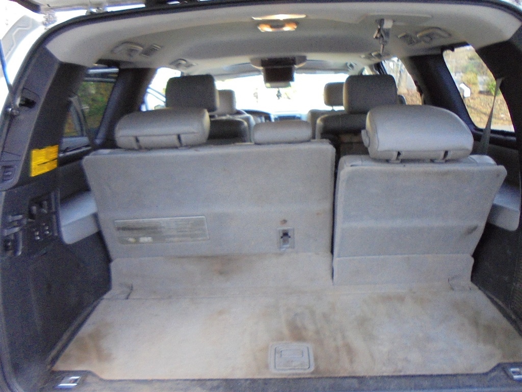Toyota Sequoia RWD 5.7L Platinum (Natl) 2012