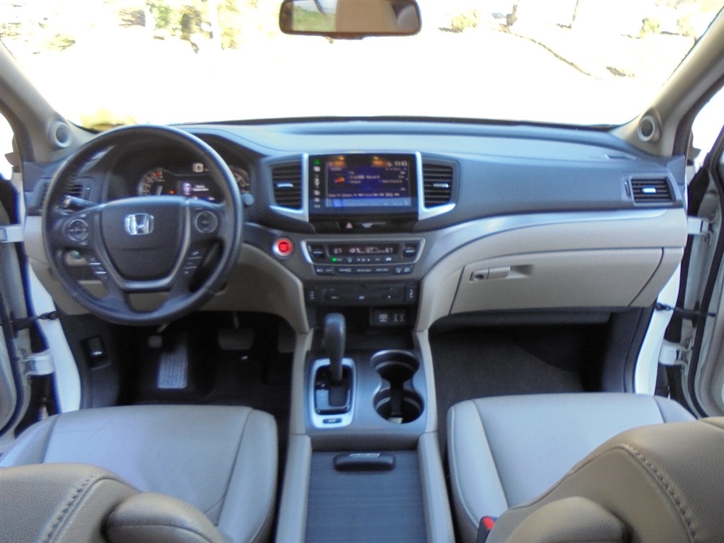 Honda Pilot AWD 4dr EX-L w/RES 2016