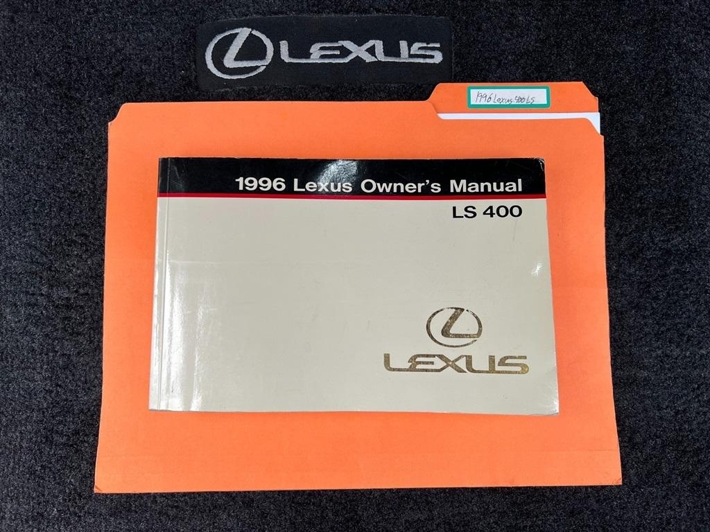 Lexus LS 400 4dr Sdn 1996