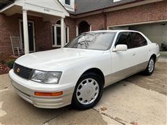 1996 Lexus LS 400 