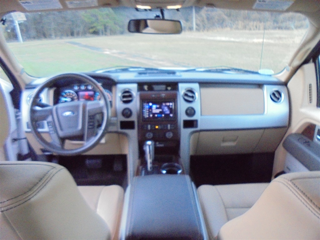 Ford F-150 2WD SuperCrew 145" Platinum 2012