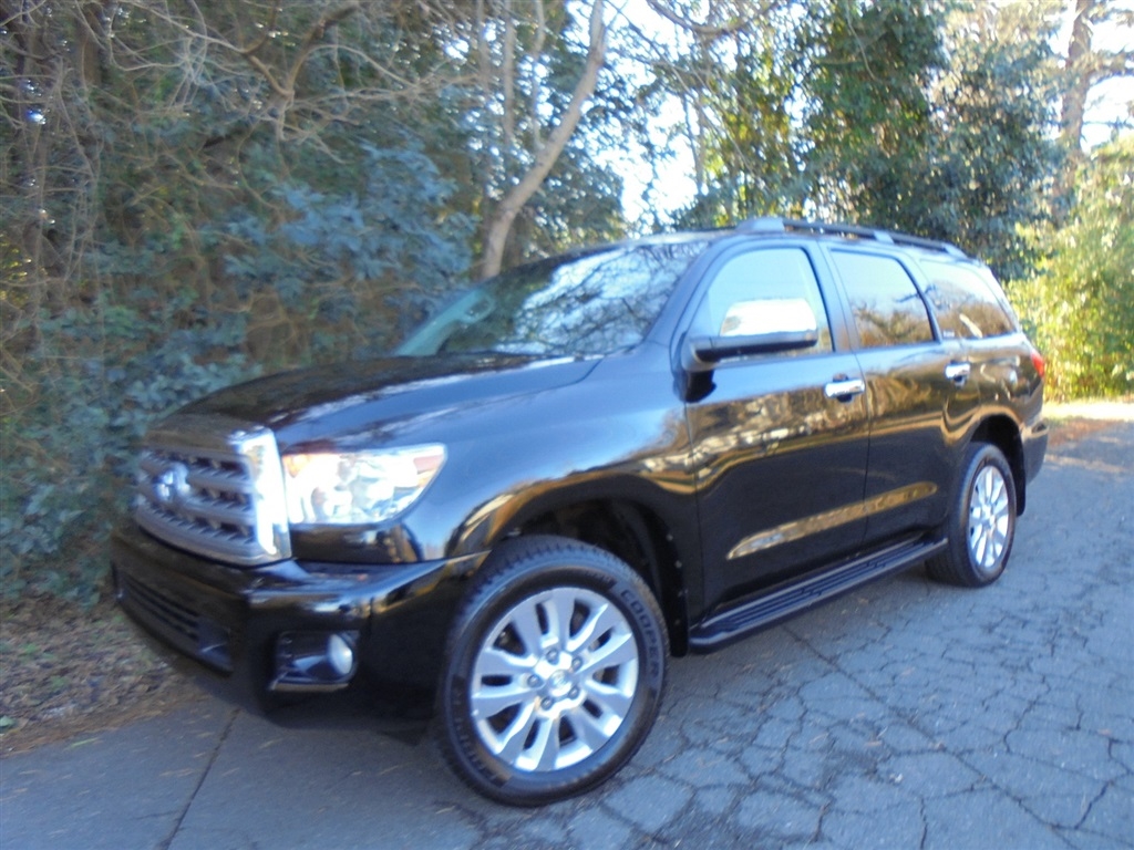 Toyota Sequoia 4WD 5.7L FFV Platinum (Natl) 2012