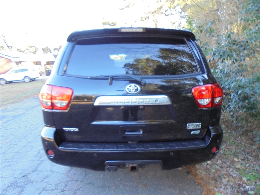 Toyota Sequoia 4WD 5.7L FFV Platinum (Natl) 2012