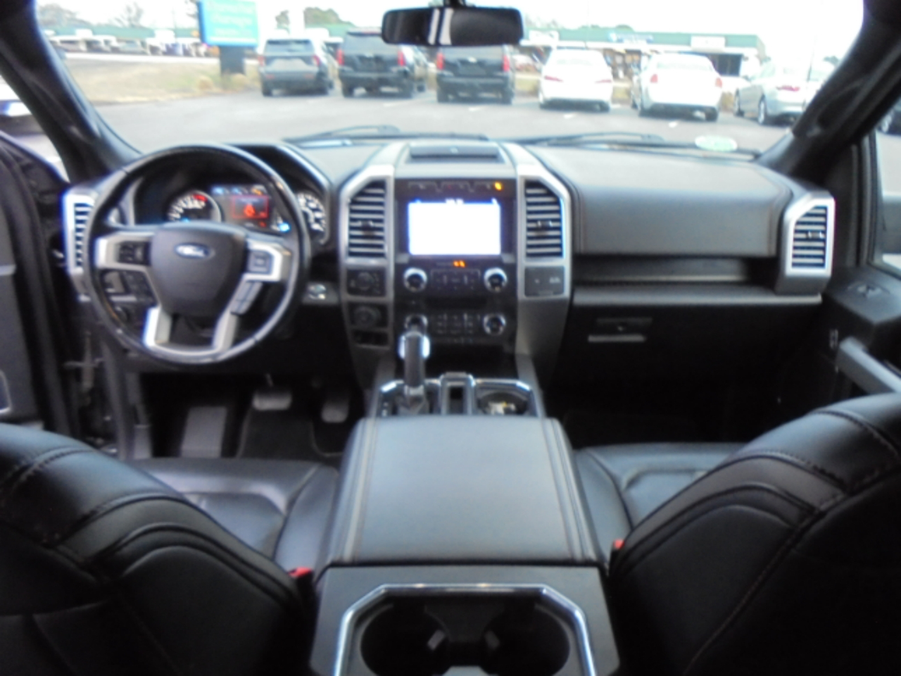 Ford F-150 4WD SuperCrew 145" Platinum 2018